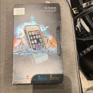 LifeProof Fre Case for iPhone - Silver and Black
